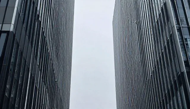 活动服装产品稳定性：物流方案对比与维护建议